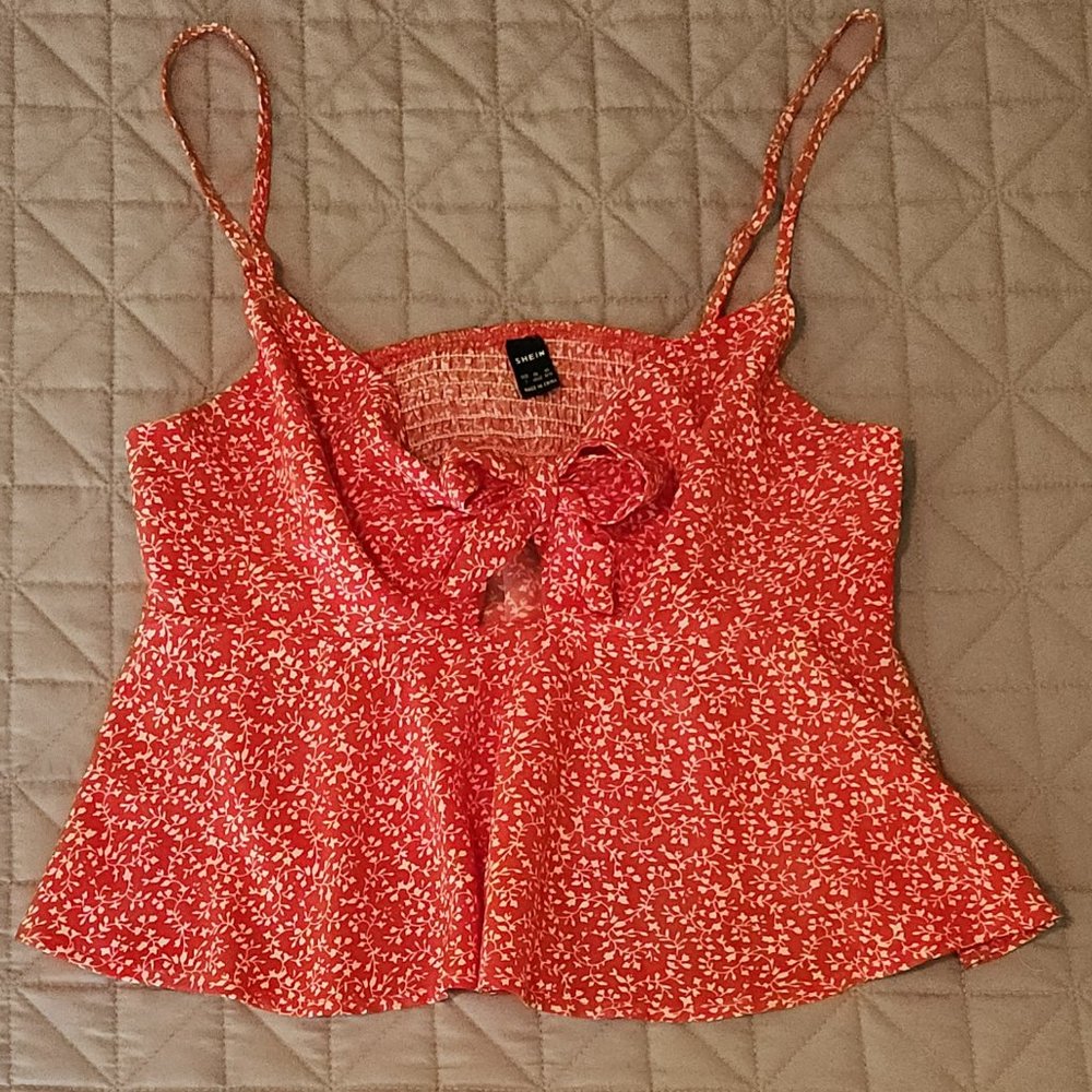 SHEIN Ditsy Floral Front Tie Peplum Tank Top